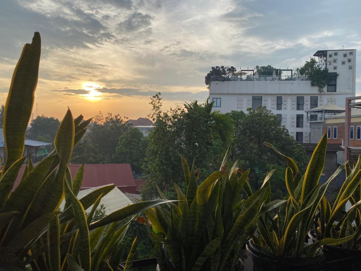 Sophat Villa Siem Reap Exterior photo